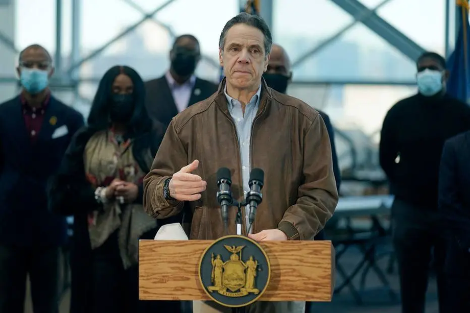 Pelo menos quatro ex-funcionárias fizeram acusações de assédio sexual contra o governador de Nova York, Andrew Cuomo.