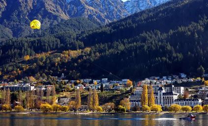 Cidade de Queenstown, na Ilha Sul da Nova Zelândia