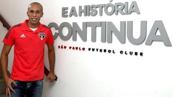 Miranda é anunciado como novo reforço do São Paulo