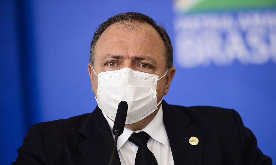 o ex-ministro da Saúde Eduardo Pazuello