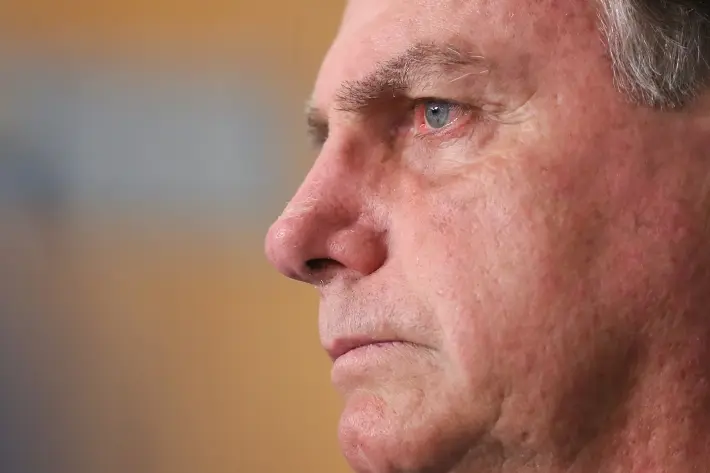 Jair Bolsonaro teve queda na popularidade eleitoral