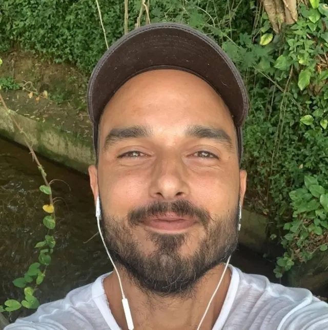 Léo Rosa morre após quase 3 anos de luta contra o câncer de testículo. Último trabalho do ator foi na novela da Globo 'Amor de Mãe'