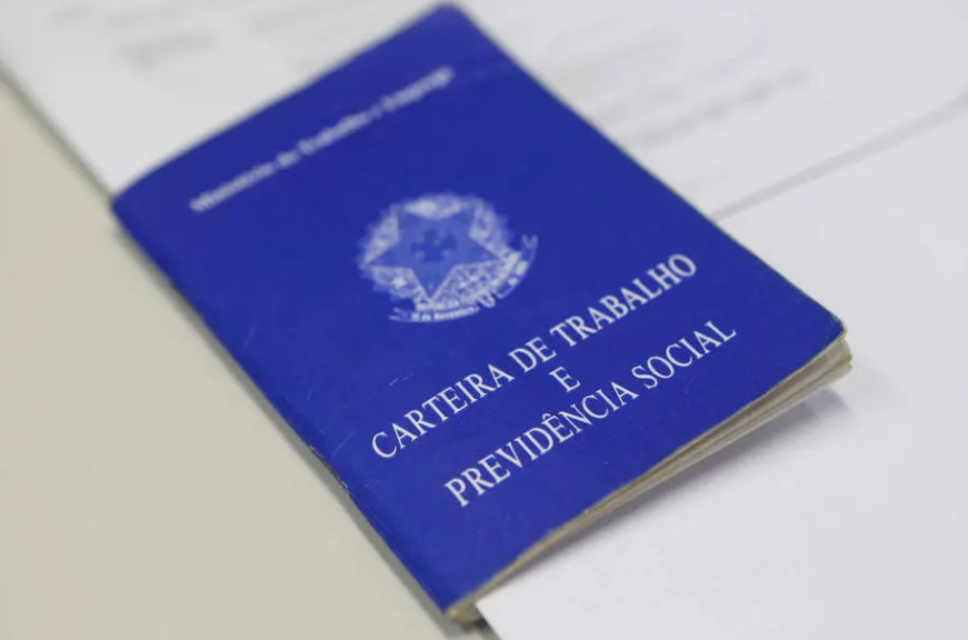 Segundo o Caged, a economia brasileira gerou 260.353 empregos com carteira assinada em janeiro