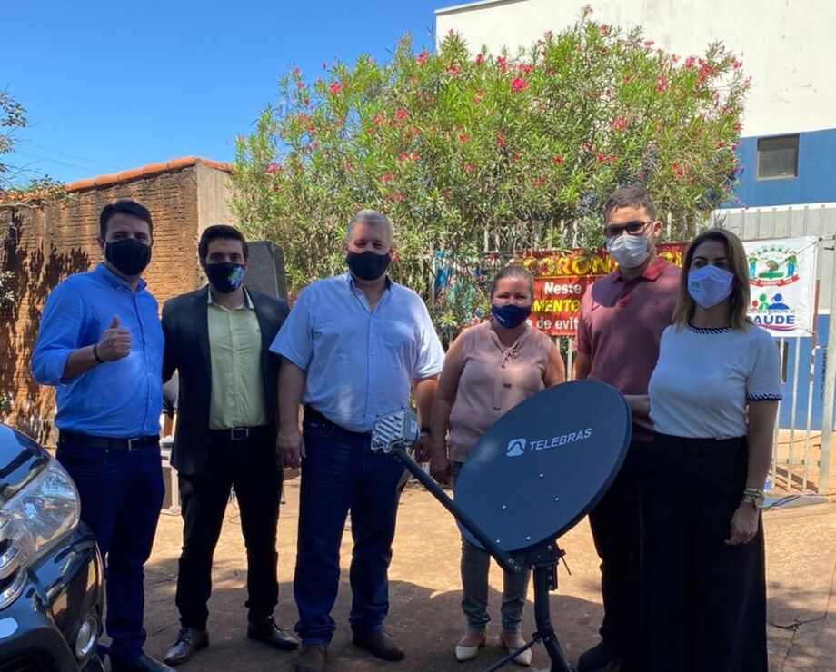 Senadora Soraya Thronicke inaugura torre de internet em Cristalina, distrito de Caarapó MS