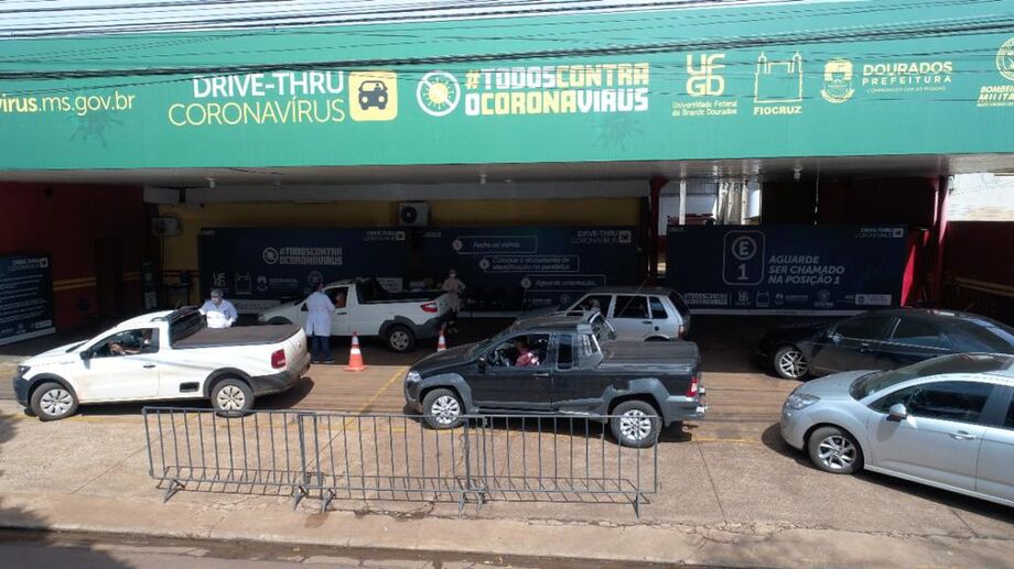Vacinação em Dourados
