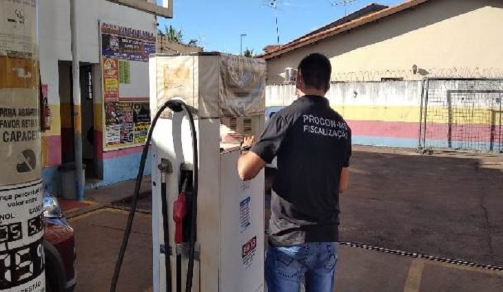 Fiscalização em posto de combustíveis