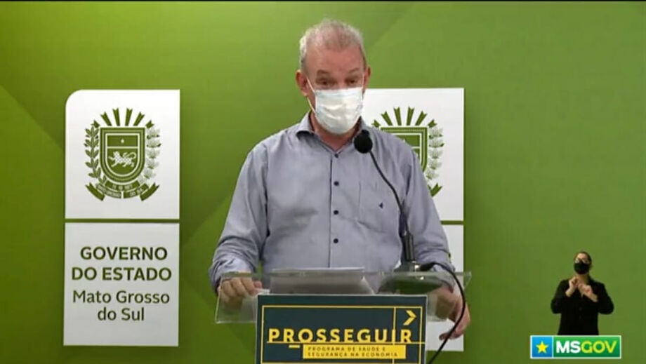 O secretário de Estado de Saúde, Geraldo Resende