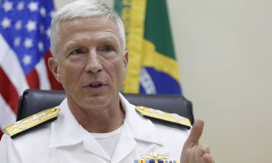 O Comandante do Comando Sul dos EUA (SOUTHCOM), Almirante de Esquadra Craig S. Faller