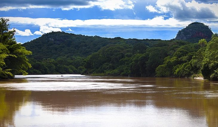 A Estrada Parque de Piraputanga faz parte da região turística Pantanal
