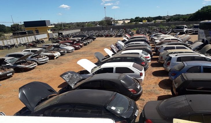 O Detran-MS (Departamento Estadual de Trânsito de Mato Grosso do Sul), abre na próxima segunda-feira (26), leilão online de quase 400 toneladas de sucata inservível recolhidas no pátio do Detran, para reciclagem