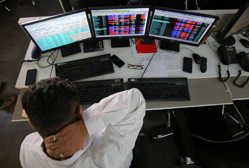 Índia: Bolsa de Mumbai despenca 3,44% e fecha no menor nível desde começo do ano
