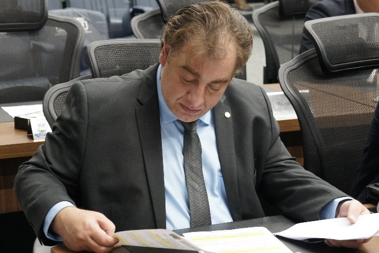 Deputado Neno Razuk (PTB)