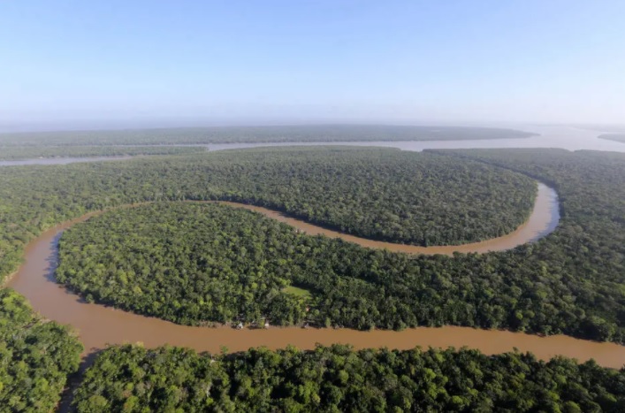 Entidades afirmam que o novo marco de licenciamento ambiental representa avanço ao propor racionalização de processos e desburocratização sem perda do rigor ambiental.