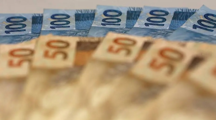 Salarios, servidores