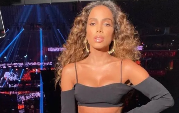 Anitta no Latin America Music Awards 2021