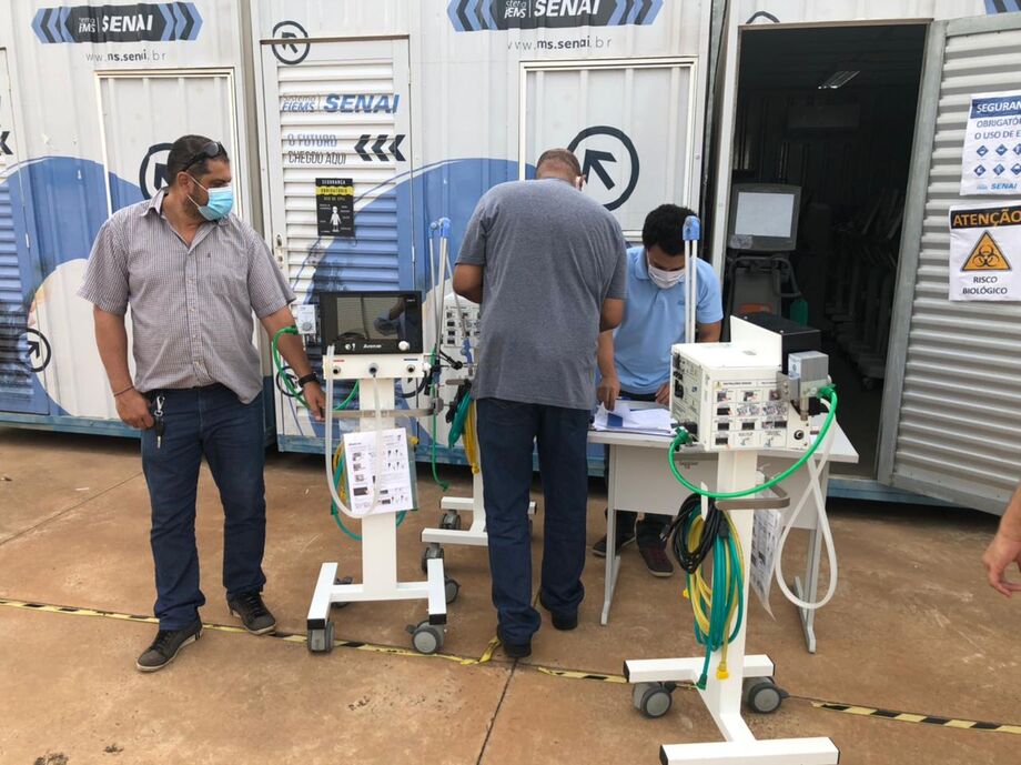 SENAI inicia entrega de respiradores hospitalares reparados para a SES