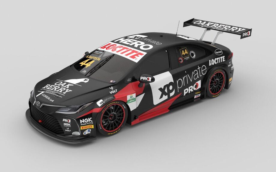 O Stock Toyota Corolla número 44 de Bruno Baptista passou a ter novo layout de cores e pintura com o patrocínio principal da XP Private e apoio das marcas LOCTITE, Pro Automotive, Oakberry, HERO, NGK do Brasil e VOLT