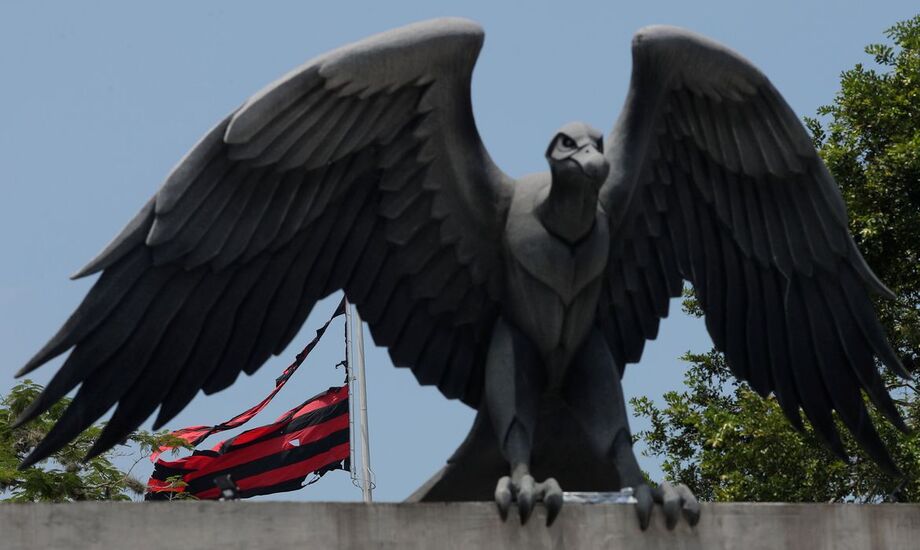 A 36ª Vara Criminal do Rio de Janeiro decidiu manter ação penal contra oito dos 11 denunciados pelo incêndio no centro de treinamento do Flamengo, conhecido como Ninho do Urubu