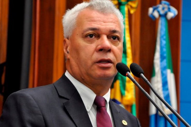 O deputado, Cabo Almir