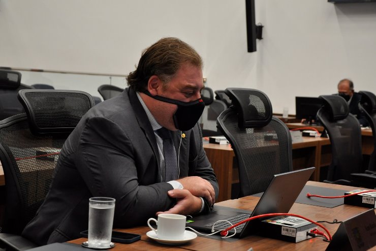 Deputado Neno Razuk (PTB)