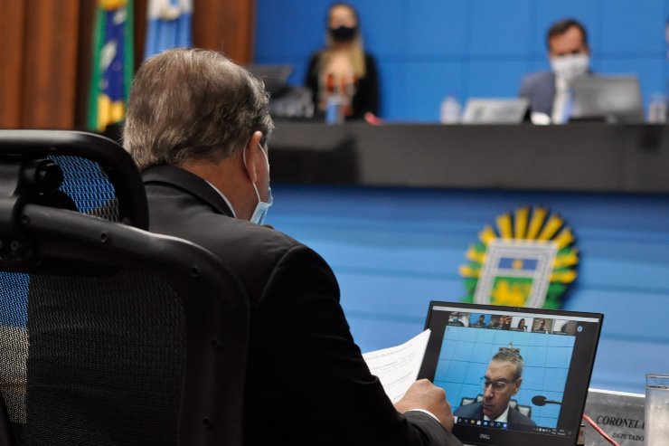 Sessões são virtuais e podem ser acompanhadas pelo YouTube ou Facebook da Casa de Leis