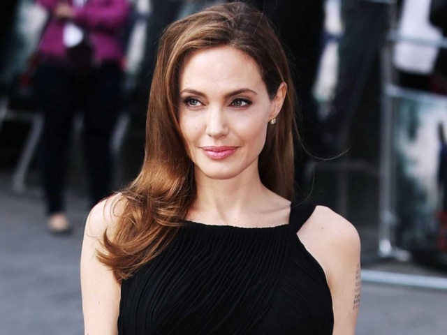 A atriz Angelina Jolie
