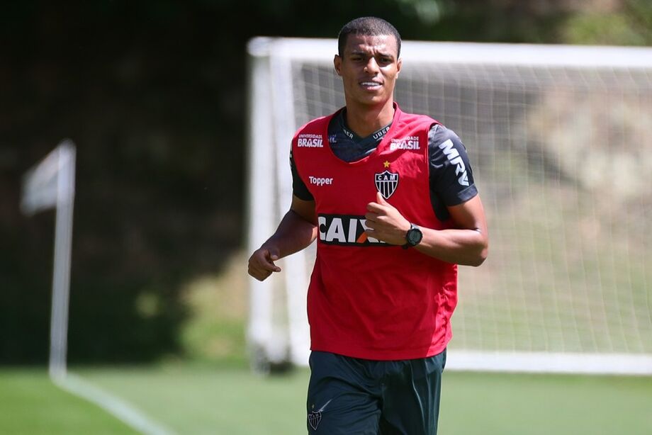 Volante Lucas Cândido