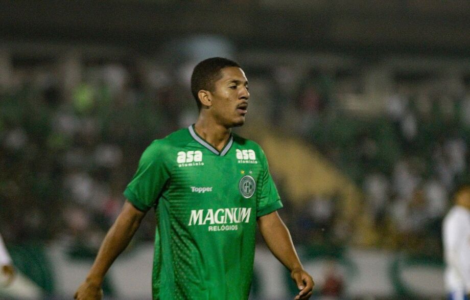 Jogador Matheus Davó