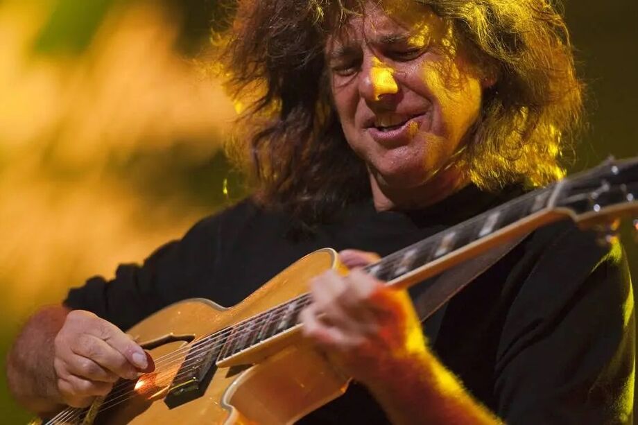 Guitarrista Pat Metheny em show no 44º Montreux Jazz Festival, em julho de 2010