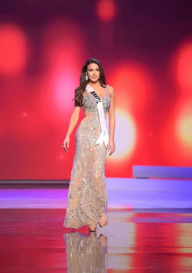 Miss Brasil, Julia Gama