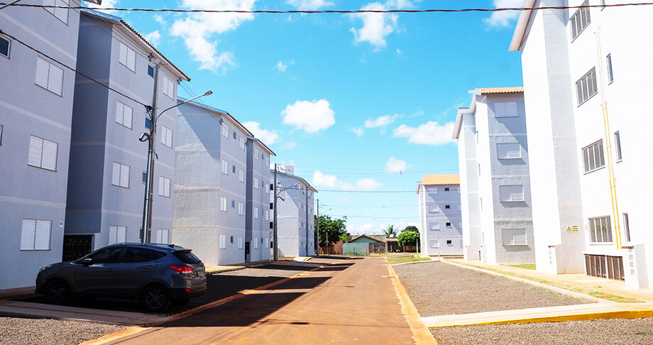 Sorteio de apartamentos e lotes em Campo Grande
