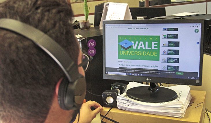 O acadêmico deve observar também o momento de anexar os documentos no sistema