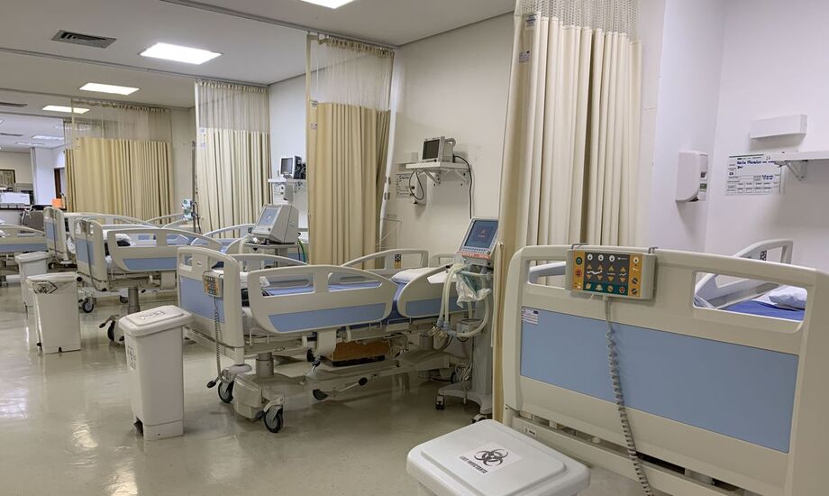 Portaria publicada pelo Ministério da Saúde no Diário Oficial da União de hoje (25) libera R$ 1,048 bilhão para custeio de 21.998 leitos de Unidades de Terapia Intensiva (UTI)