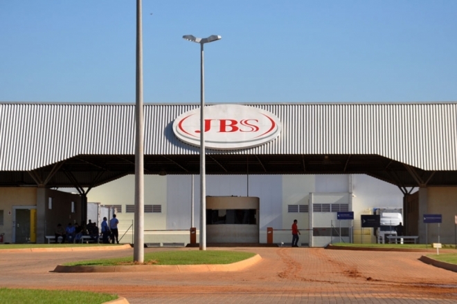 JBS de Anastácio abre vagas de emprego