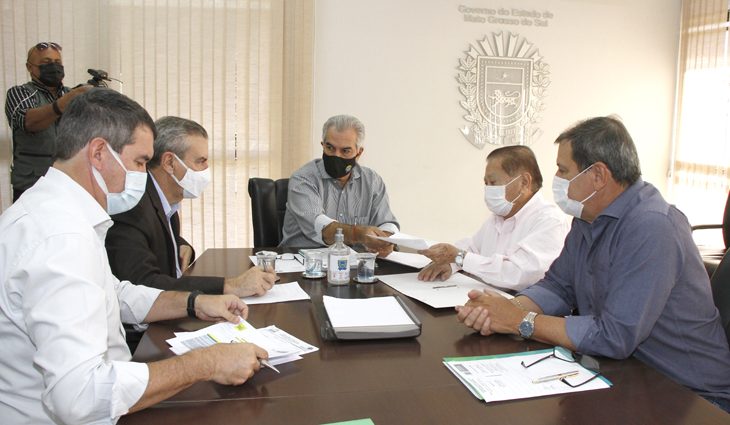 Prefeita interina Vanda foi recebida no primeiro dia do Governo Presente e Municipalista