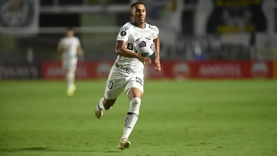 Jogador Lucas Braga Neto