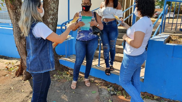 Panfletagem na Secretaria Municipal de Assistência Social