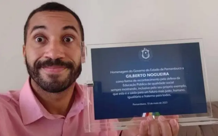 Gil do Vigor ganhou uma placa de homenagem do seu estado natal