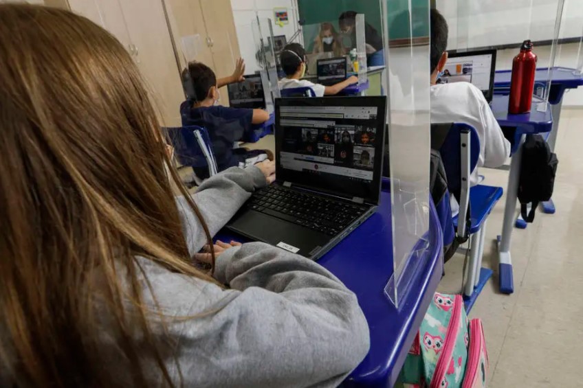 Alunos da turma do 5º ano do Colégio Santa Maria, na zona sul de Sao Paulo