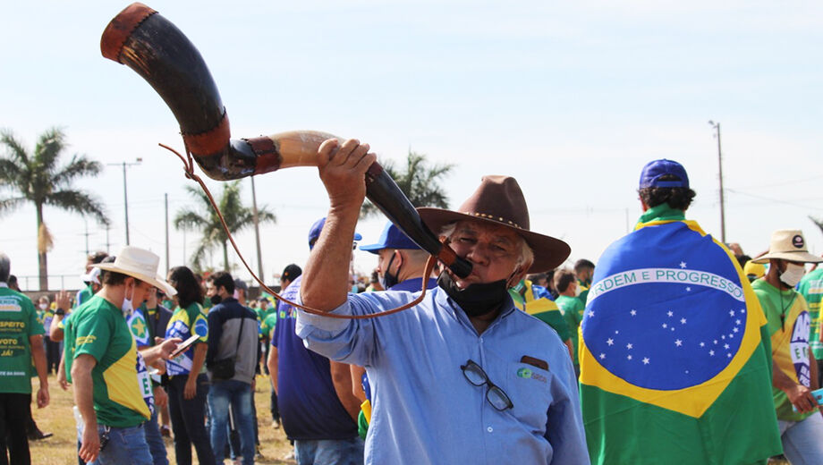 O micro-produtor rural José Carlos de Araújo de Campo Grande ressalta a importância do trabalho no campo