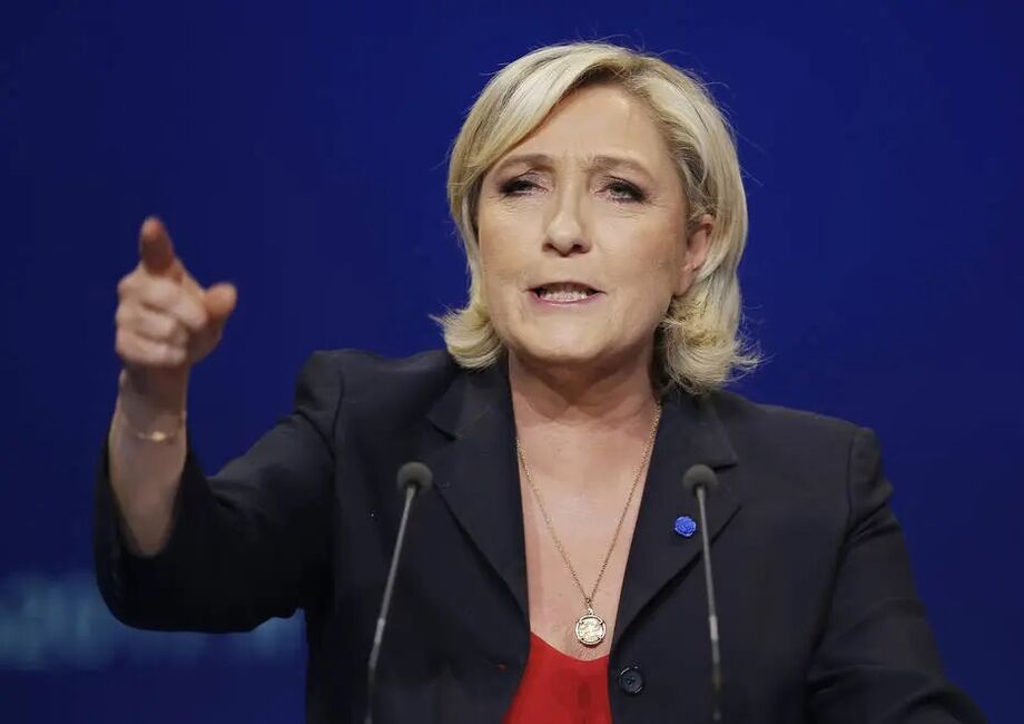 A candidata de extrema direita Marine Le Pen defende a saída da França da zona do euro
