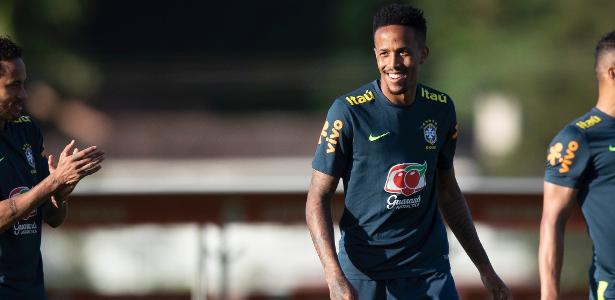 O zagueiro Éder Militão