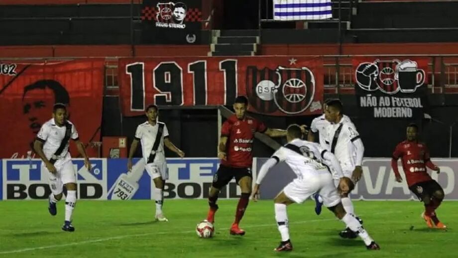 Ponte Preta e Brasil de Pelotas ficaram no empate no Rio Grande do Sul