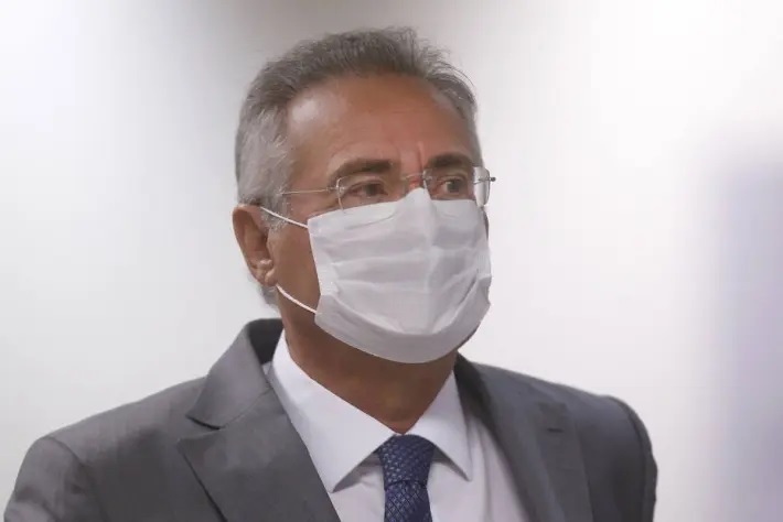 Senador Renan Calheiros, relator da CPI da Covid