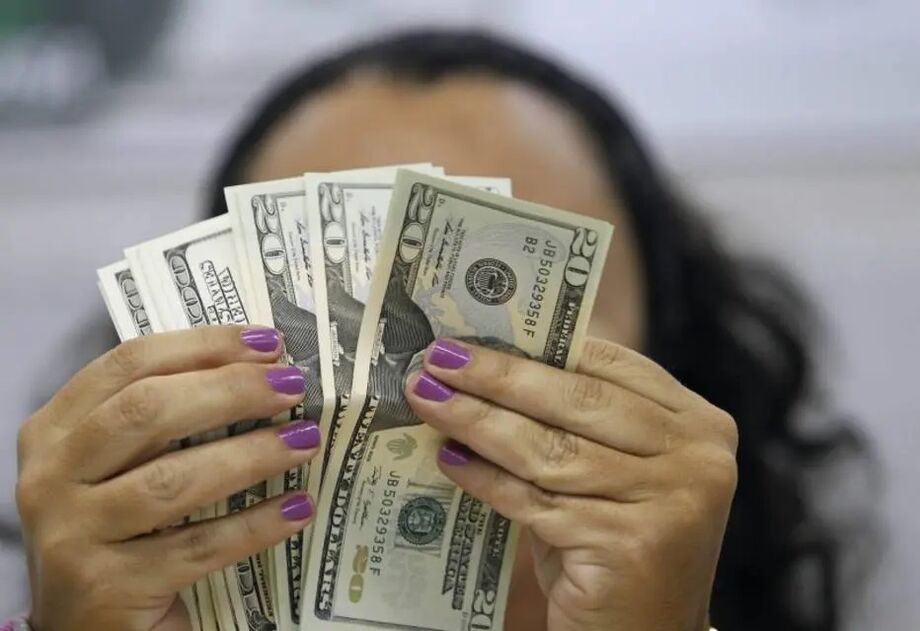 Juros têm viés de baixa após emprego aquém do esperado nos EUA