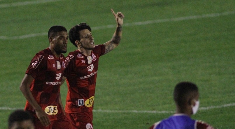 Embalado após goleada, Guarani terá mudança para encarar o Náutico na Série B