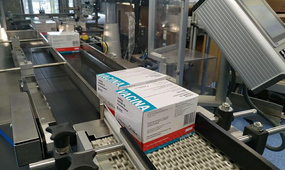 Chegada de doses da vacina AstraZeneca