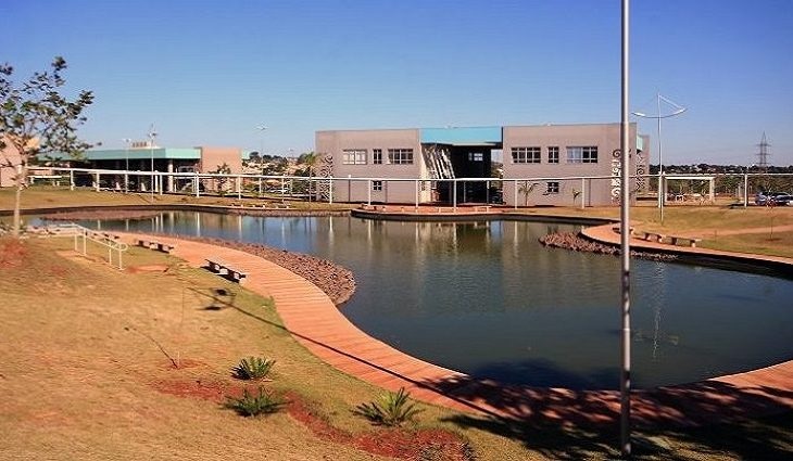 Universidade Estadual de Mato Grosso do Sul (UEMS)