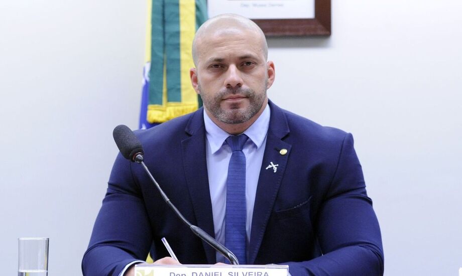 A defesa de Silveira abriu mão de recorrer da decisão do colegiado