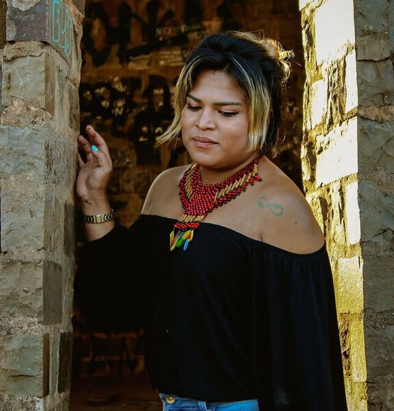 Ariela Rodrigues é da Aldeia Tereré e da comunidade LGBT